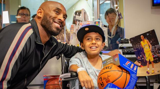 开云体育下载-普通人讲述科比的平凡故事②：他并不是遥不可及